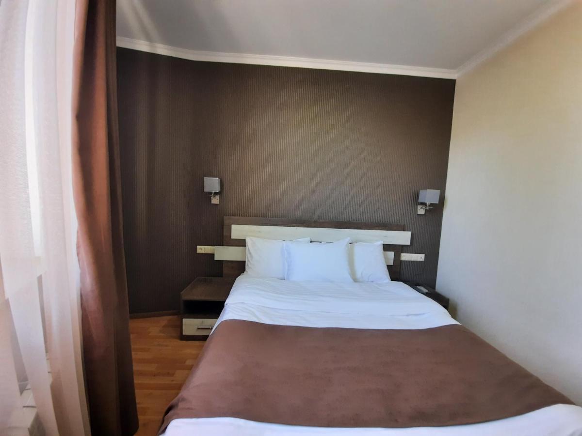 Cherry Garden Boutique Hotel Yeghegnadzor Ngoại thất bức ảnh