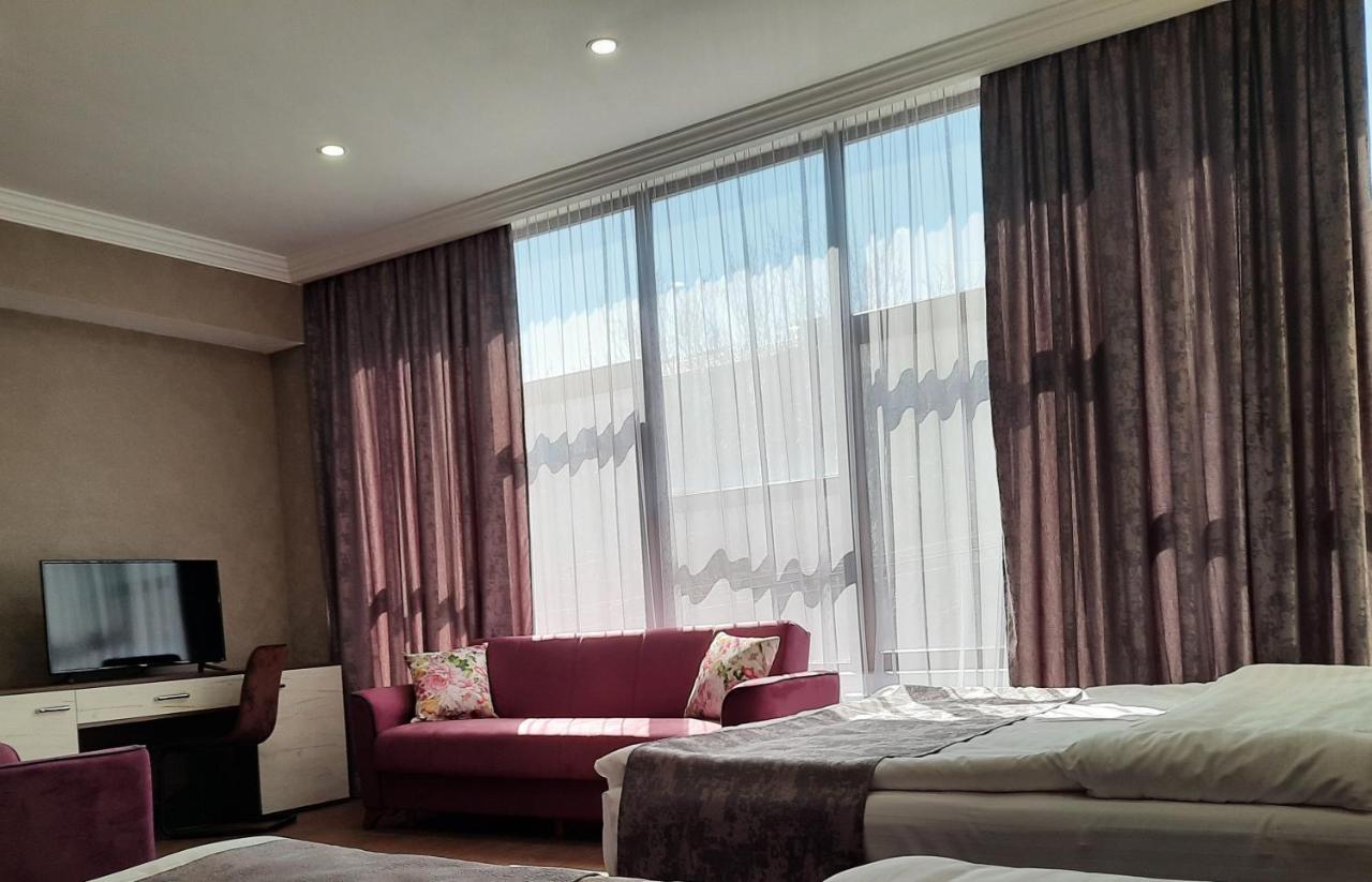 Cherry Garden Boutique Hotel Yeghegnadzor Ngoại thất bức ảnh