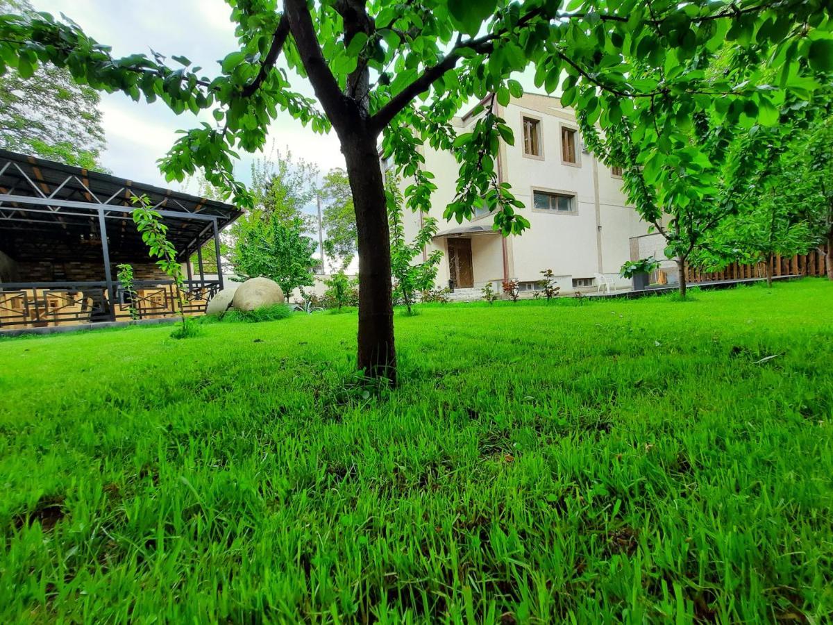Cherry Garden Boutique Hotel Yeghegnadzor Ngoại thất bức ảnh